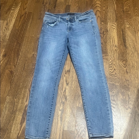 Judy Blue Denim - Judy Blue light mid rise cropped skinny jeans size 7/28
